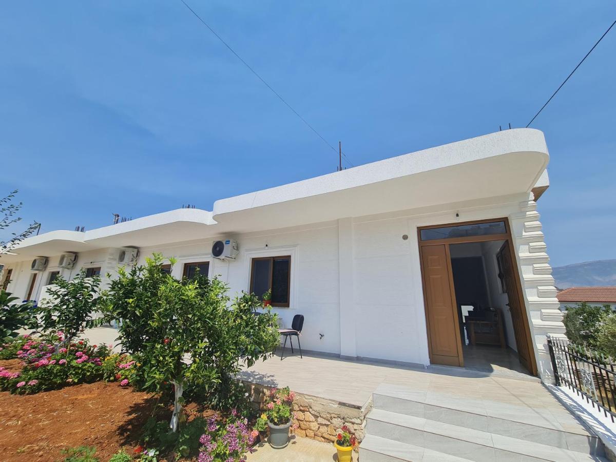 Glow Two Bedroom Apartment Ksamil Exterior foto